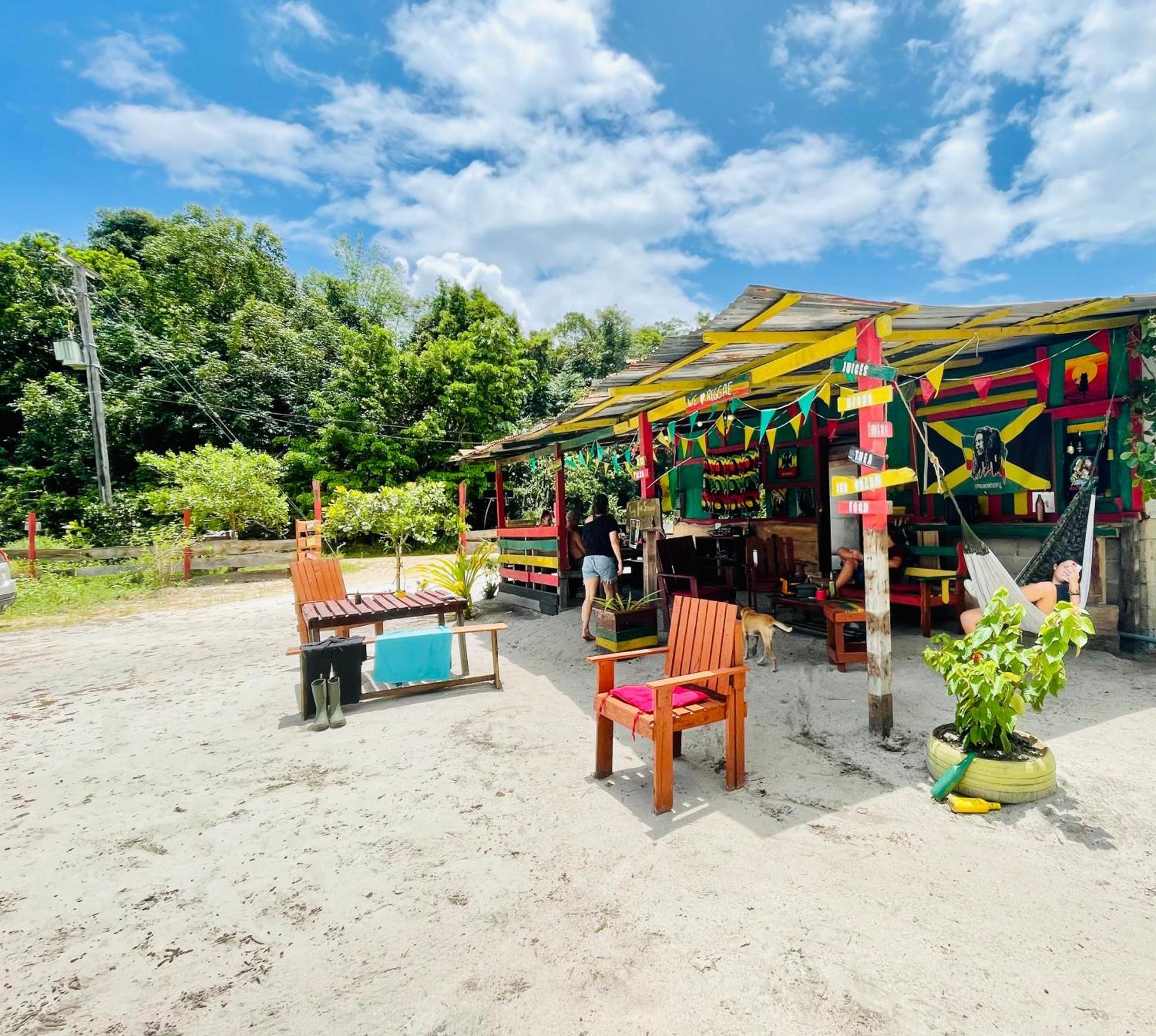Land Of Promise - Reggae Bar & Eco Village Zanderij Buitenkant foto